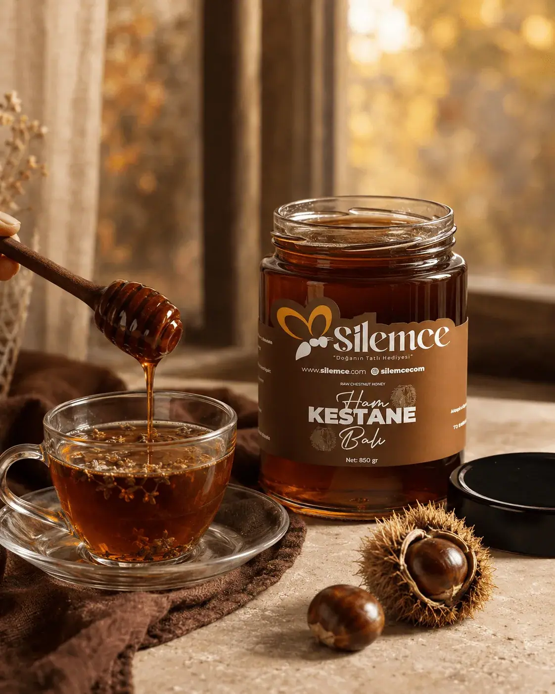 Ham kestane balı - Şilemce yoğun aromalı kestane balı, bal kaşığıyla çay yanında